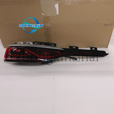 OE 번호 SK2F-4133020A BYD HUWEIJIAN SK2F-4133020A의 뒷등 오른쪽 조합